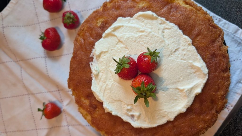 Victoria Sponge Cake